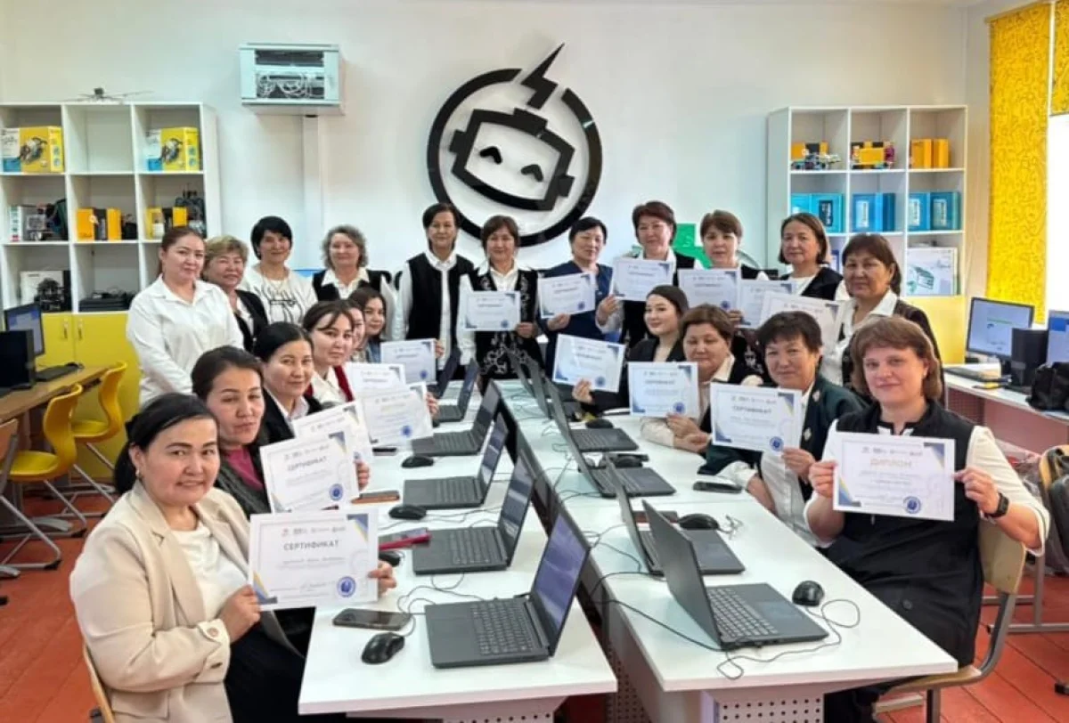 Названы школы Шымкента с самыми  читающими педагогами