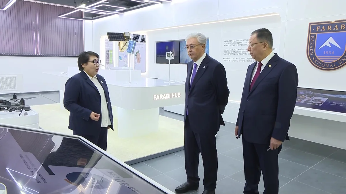 "Начался великий поход": с речью о науке выступил президент в КазНУ им. аль-Фараби