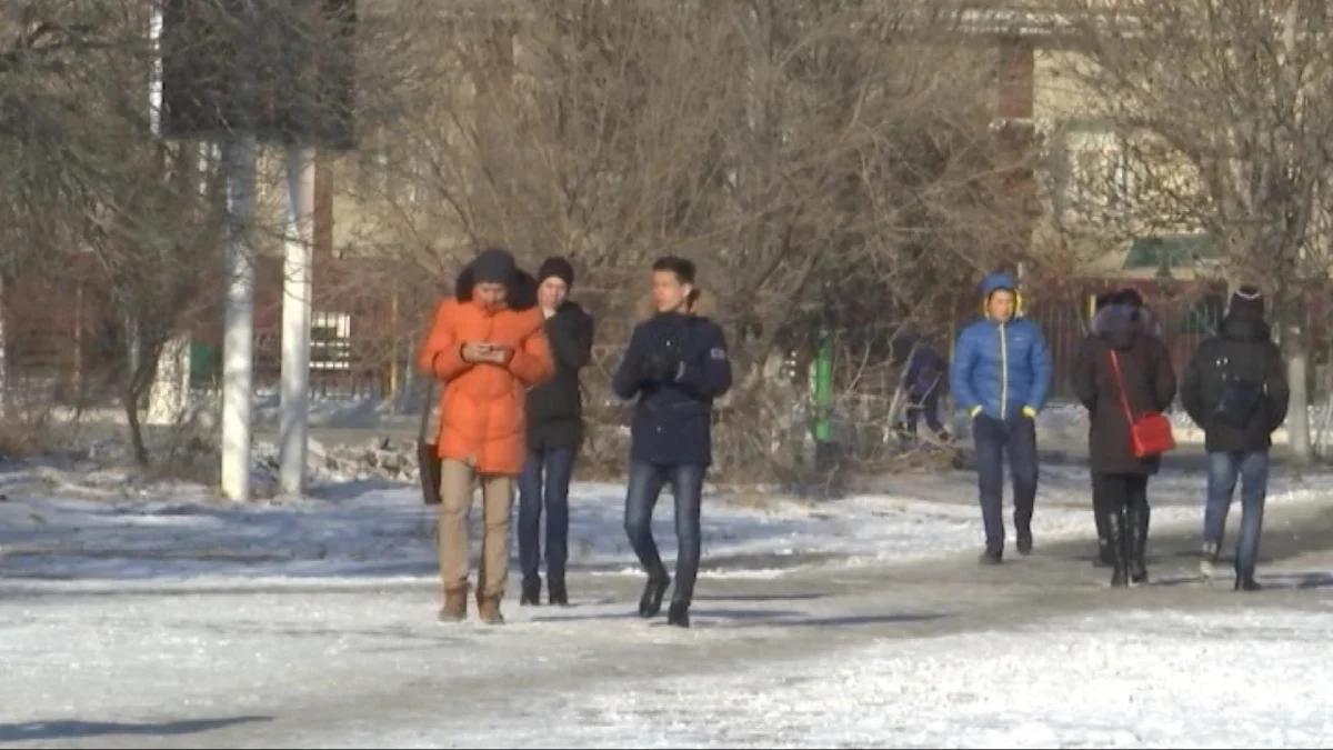 Казгидромет предупредил жителей Астаны, Алматы и ещё 8 городов о неблагоприятных метеоусловиях