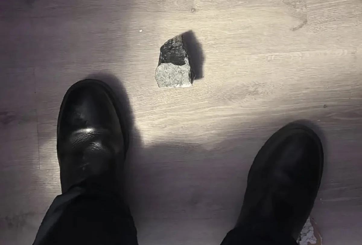 Метеорит пробил крышу дома в Техасе