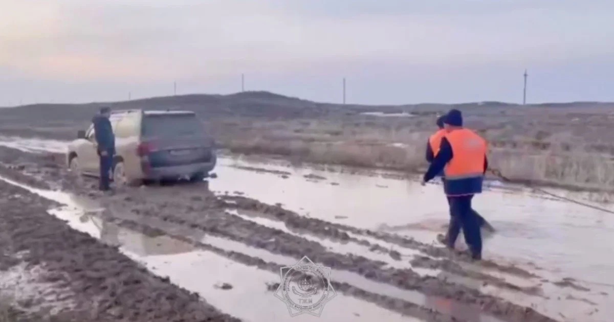 Қарағанды облысында балшыққа батып қалған 18 адам құтқарылды