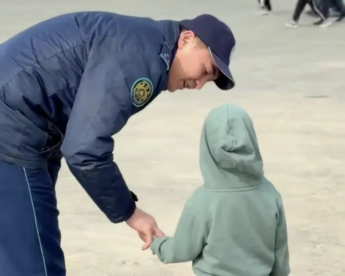 Дети потерялись во время празднования Наурыза в Туркестанской области