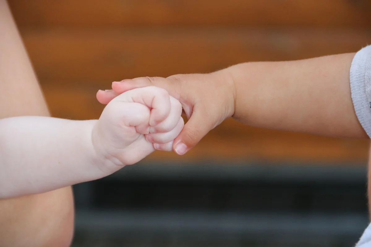 Бэби-бум в Казахстане: за два месяца родились более 200 пар близнецов