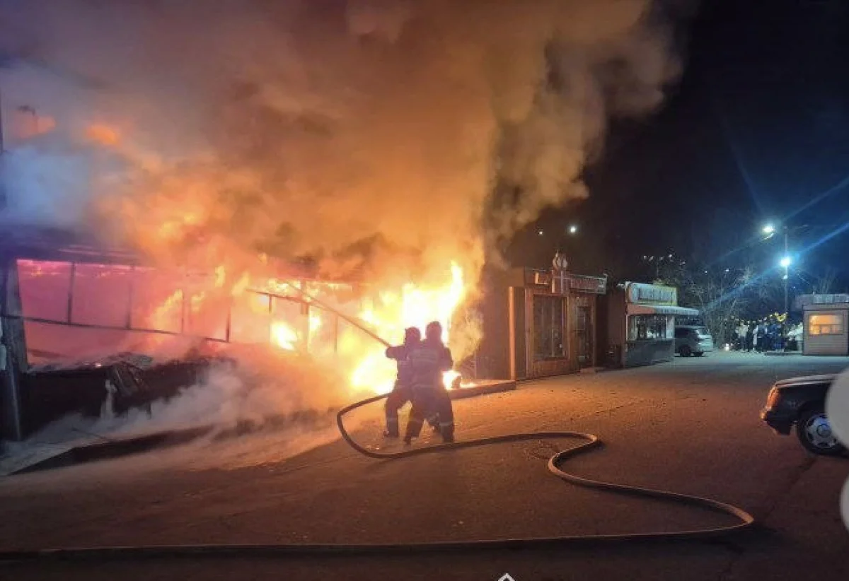 Бургерная загорелась в Конаеве