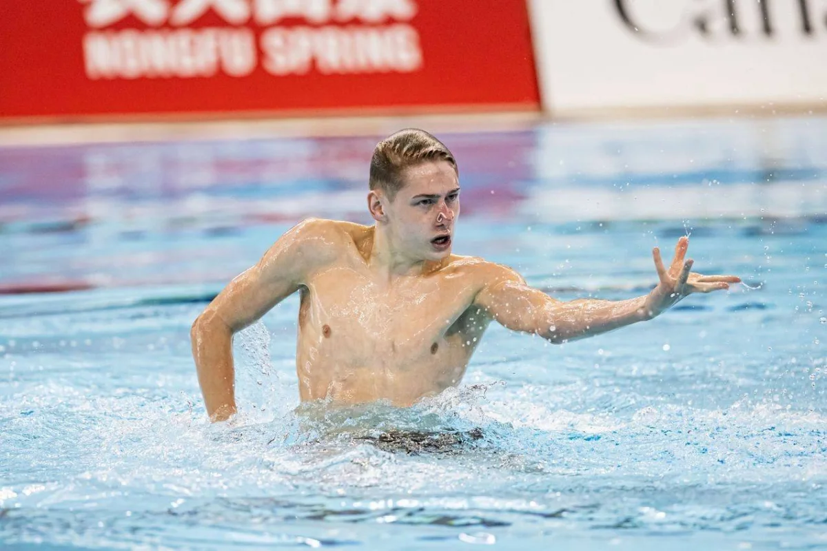 Казахстанец завоевал медаль Кубка мира по артистическому плаванию