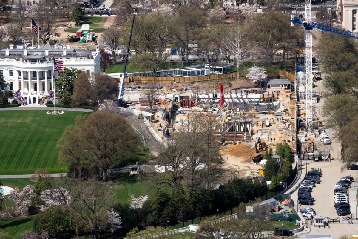 Трамп случайно раскрыл секреты Белого дома: стоимость и детали строительства президентского бункера