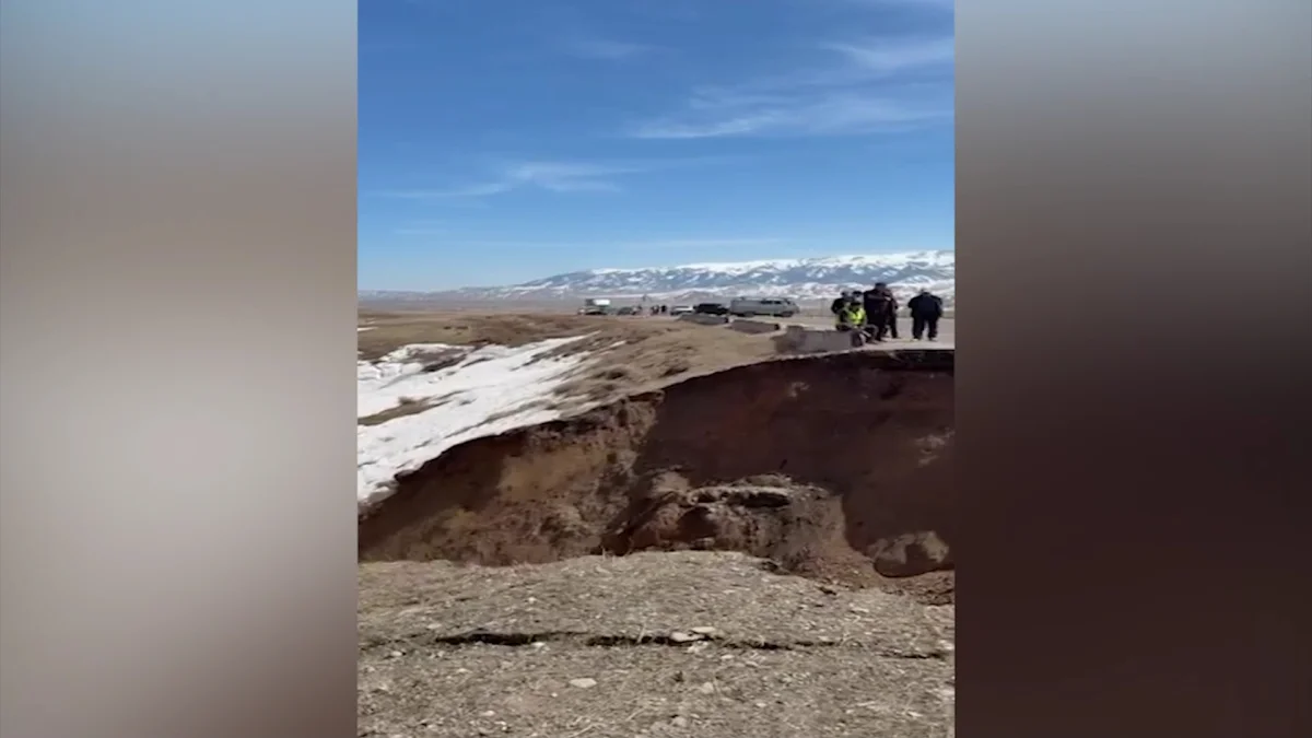Талые воды разрушили участок республиканской трассы в Алматинской области