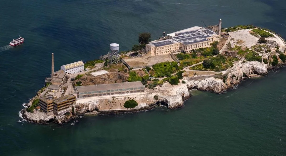 Трамп хочет вернуть «Алькатрас»: на реконструкцию запрошено $152 млн