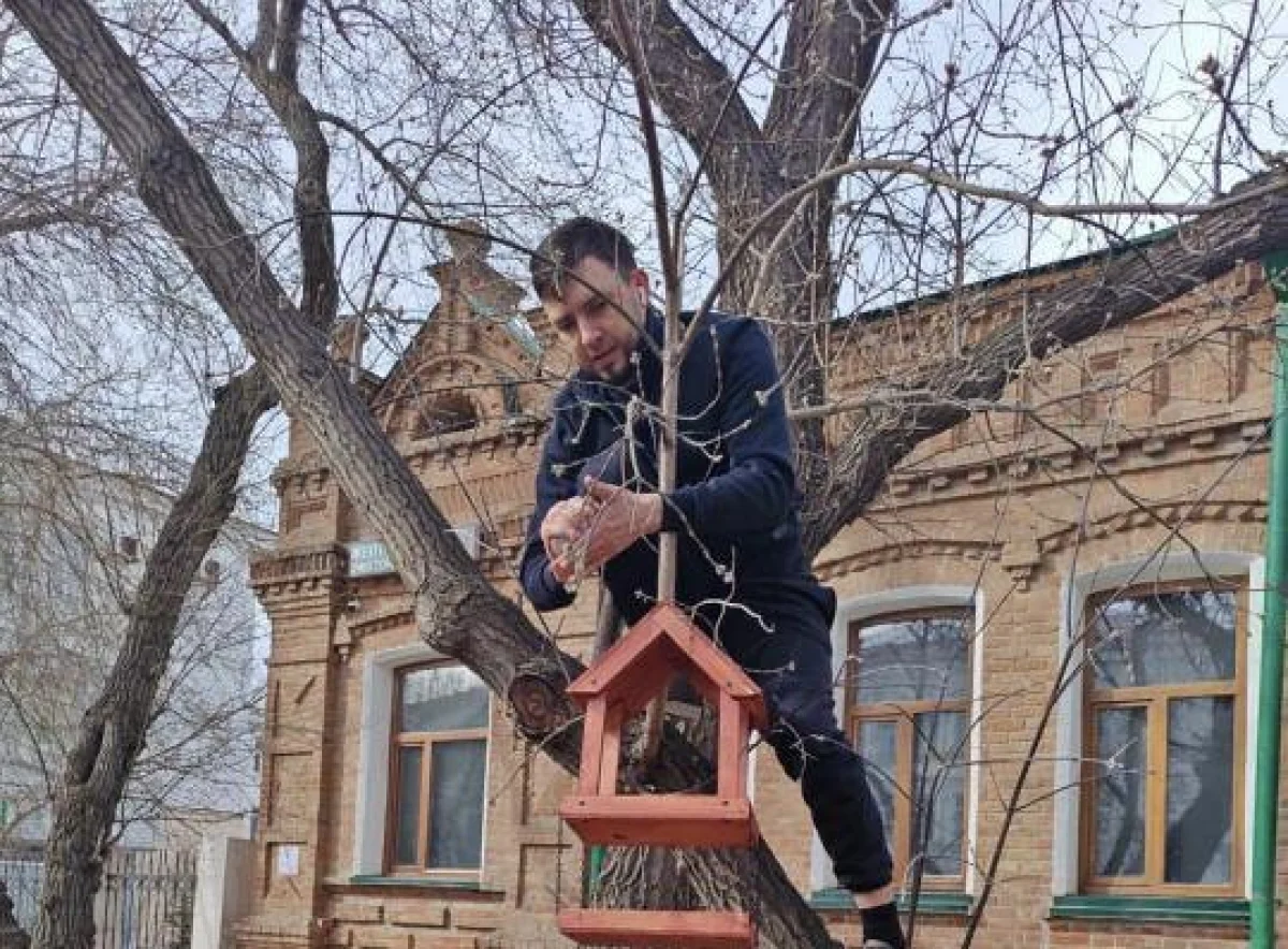 Старейший театр страны присоединился к акции «Таза Қазақстан»