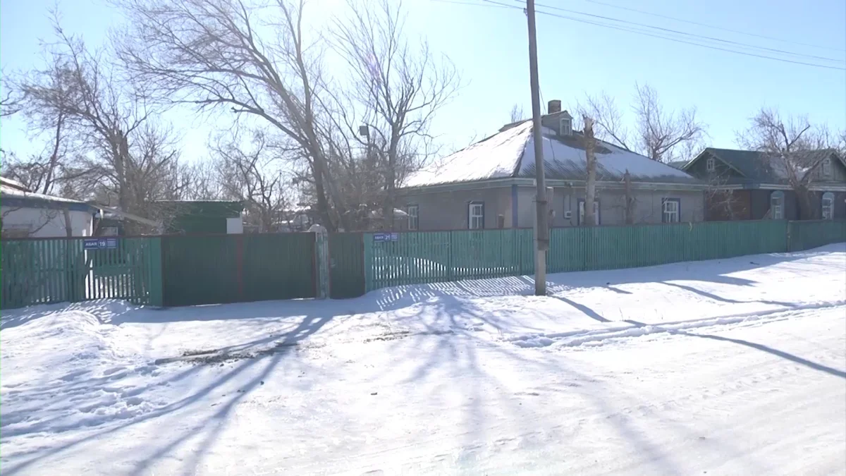 Майқайыңда 2 бірдей адамның мәйітін үйіне сақтаған күдіктілер жындыхана жатқызылды