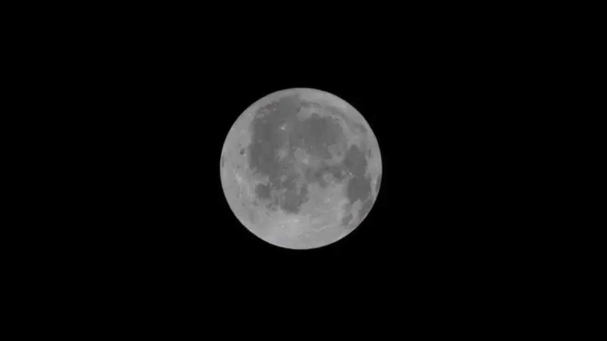 Экипаж миссии «Артемида-2» облетел Луну и побил рекорд удаления от Земли