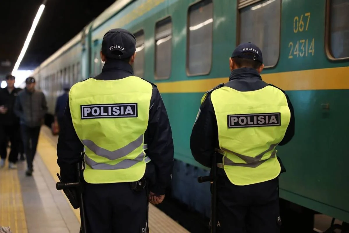 Пойызда бұзақылық жасағандар жауапкершілікке тартылды