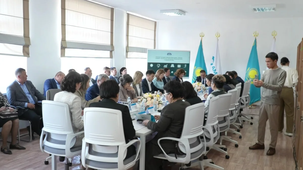 Атырау облысында «AMANAT» партиясының сайлауалды бағдарламасының орындалуы талқыланды