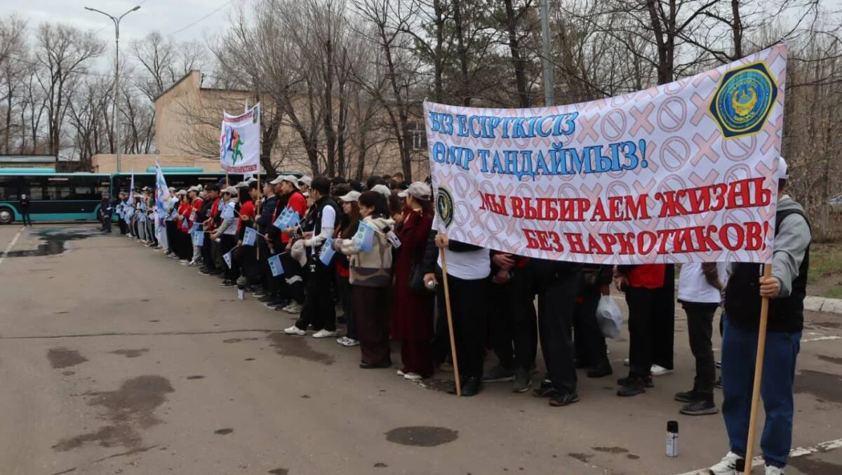 2 мыңнан астам граффити жойылды