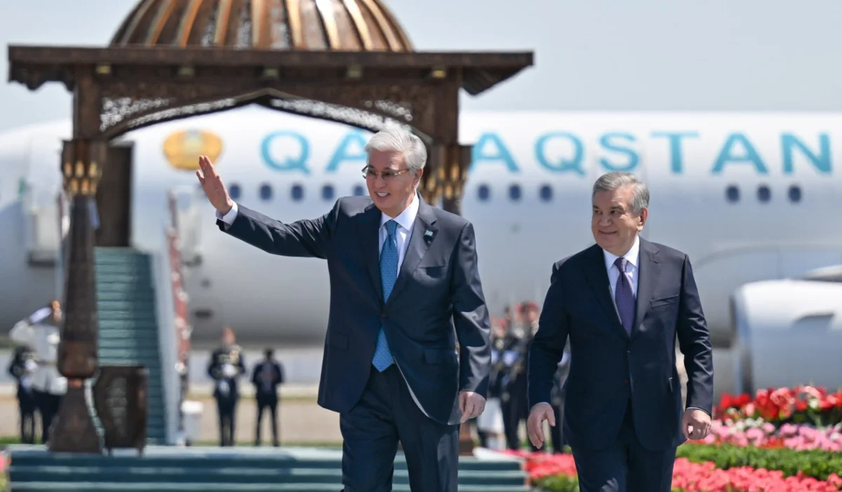 Токаев прибыл в Узбекистан