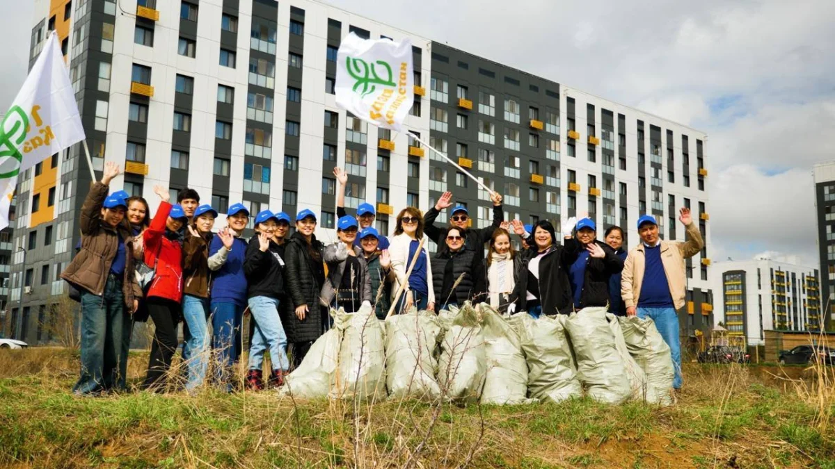100 тонн мусора собрали в Астане в первый день масштабной экоакции «Таза қала»