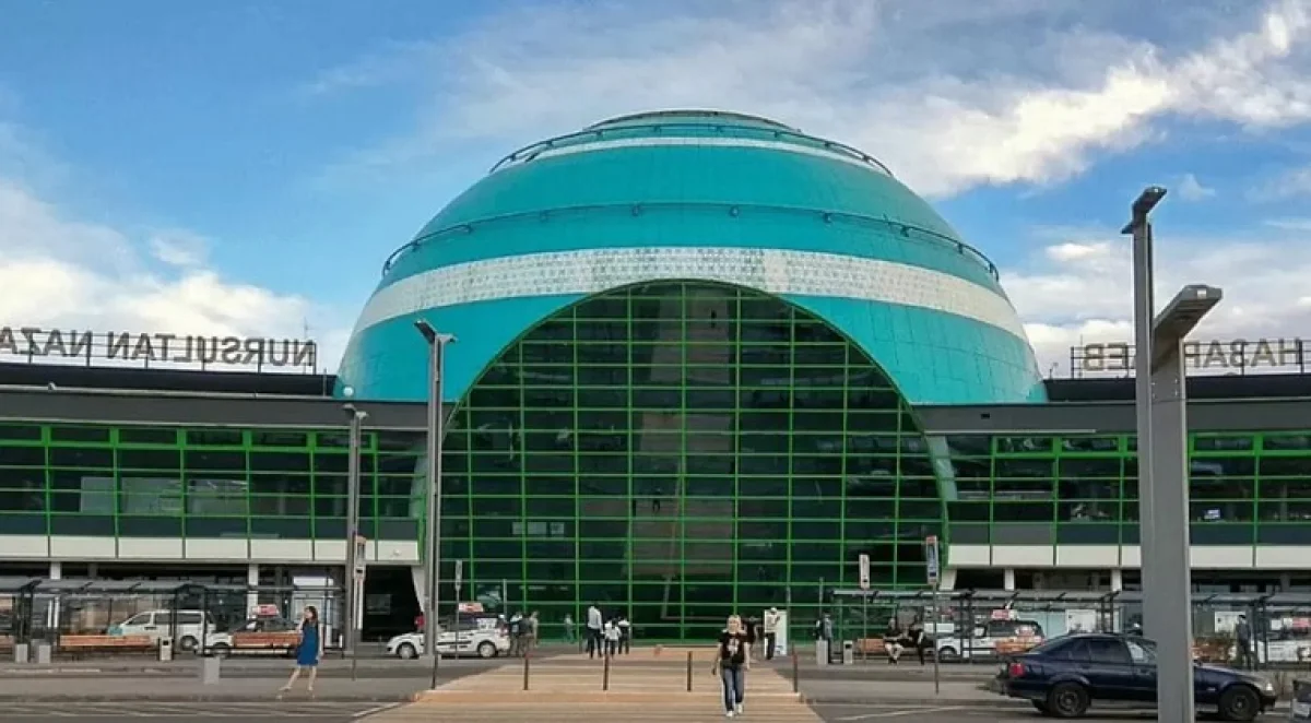 Аэропорт Астаны временно меняет расписание рейсов из-за ремонта ВПП