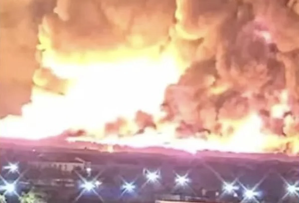 Недовольный зарплатой сотрудник поджег склад в Калифорнии