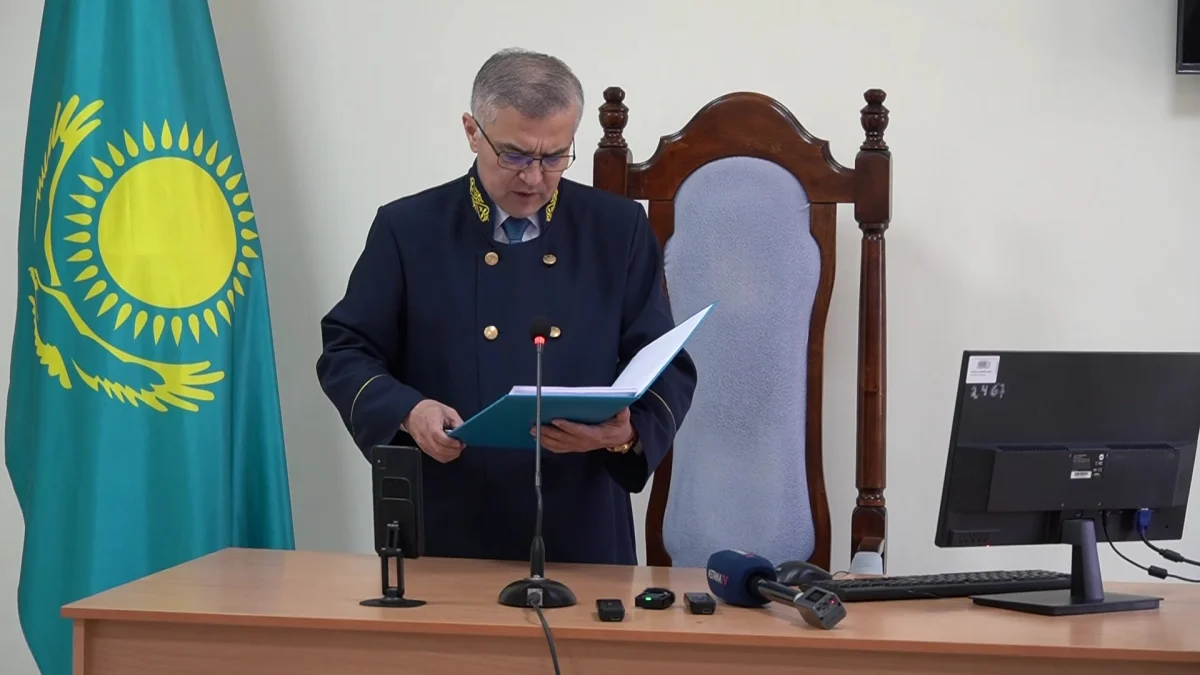 Оралда құрылыс компаниясының жұмысшыларын сабағандар сотталды