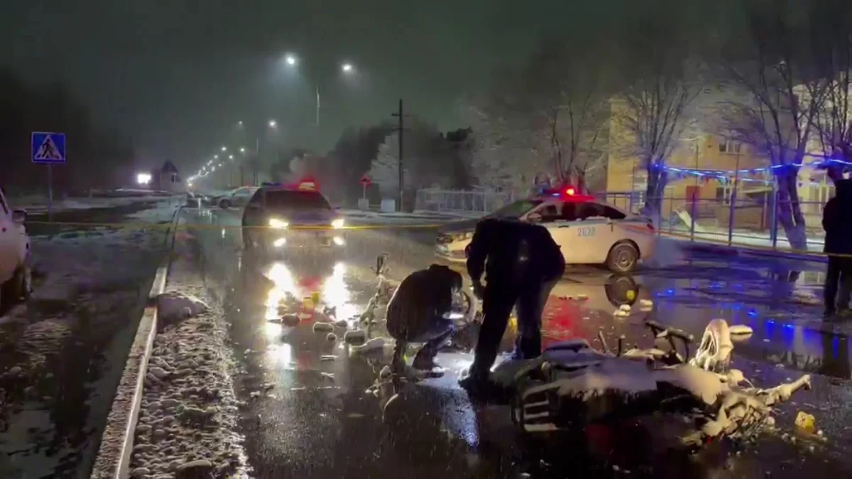 Қарағанды облысында екі мотоцикл соқтығысып, қос жүргізуші де көз жұмды