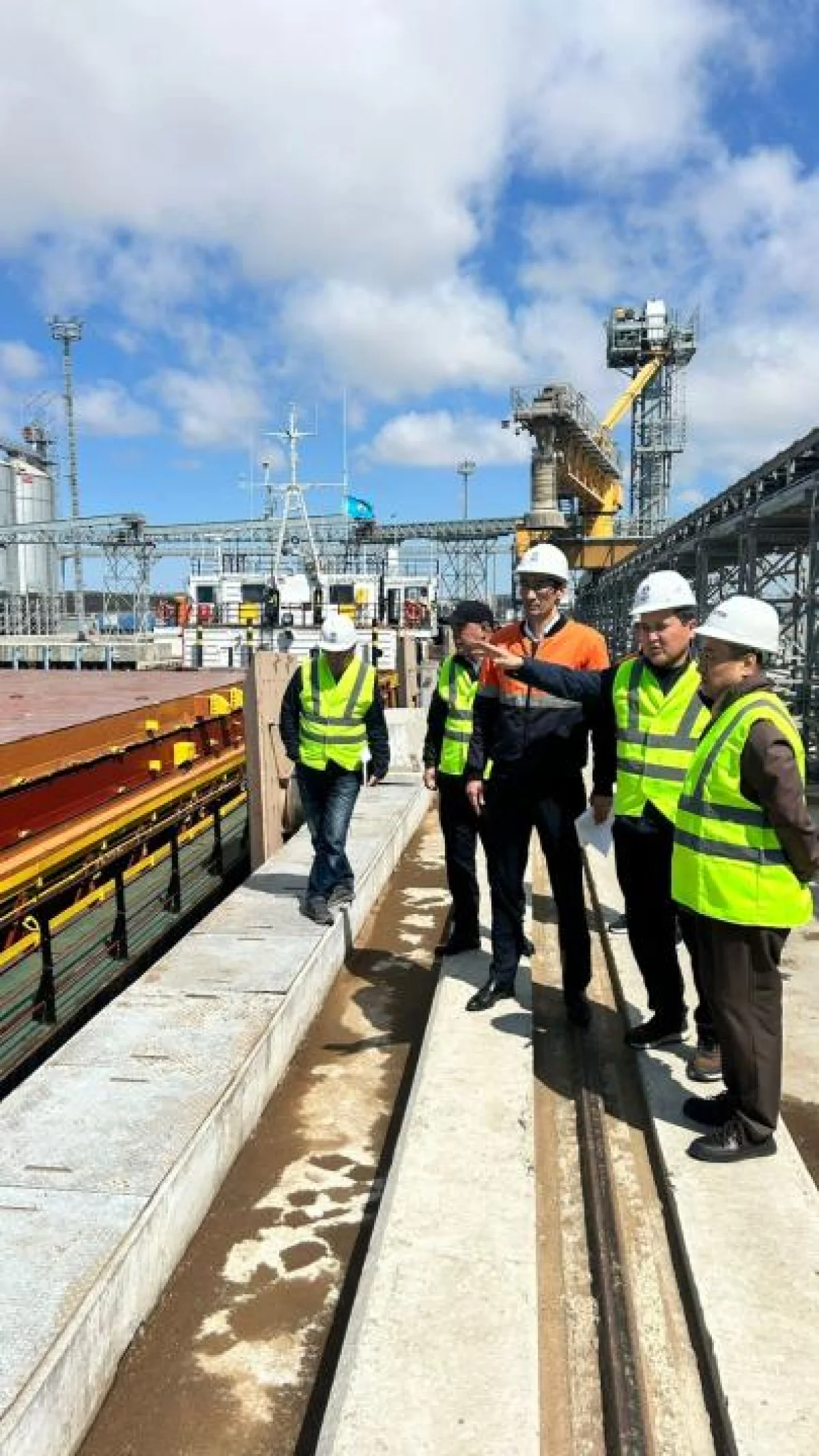 Транскаспий халықаралық көлік бағыты бойынша транзит соңғы бес жылда үш есеге өсті