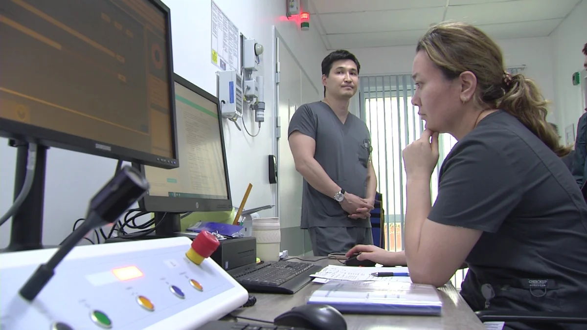 Безоперационное лечение опухолей, сосудистых и функциональных заболеваний головного мозга успешно проводят в РК