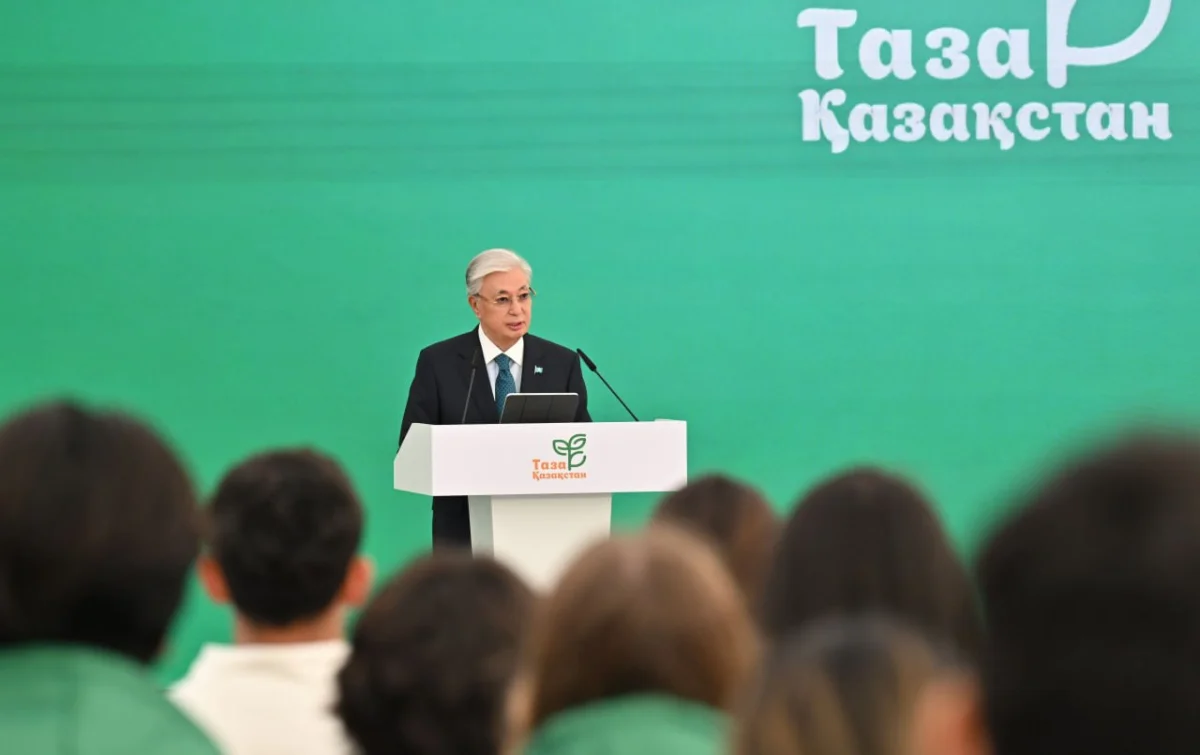 Президент: В добром начинании «Таза Қазақстан» приняли участие 800 тысяч волонтеров