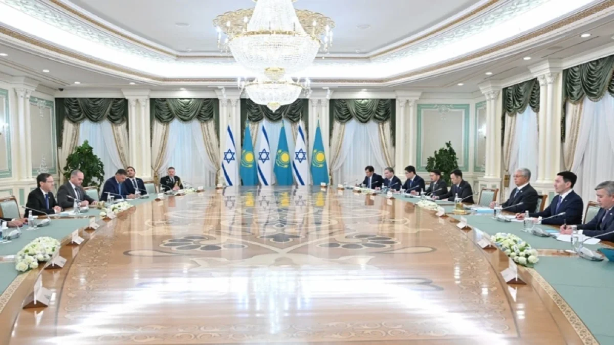 Қазақстан мен Израиль Президенттері кеңейтілген құрамда келіссөз жүргізді