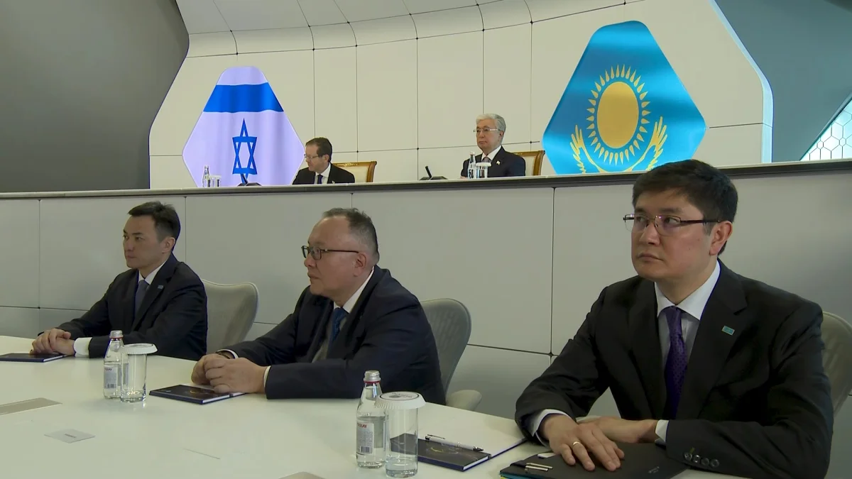Қасым-Жомарт Тоқаев пен Ицхак Герцог Alem.ai орталығына барды