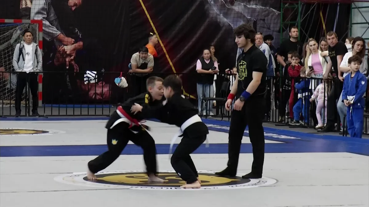 Алматыда 300-ден астам жас спортшының қатысуымен джиу-джитсудан халықаралық турнир өтті