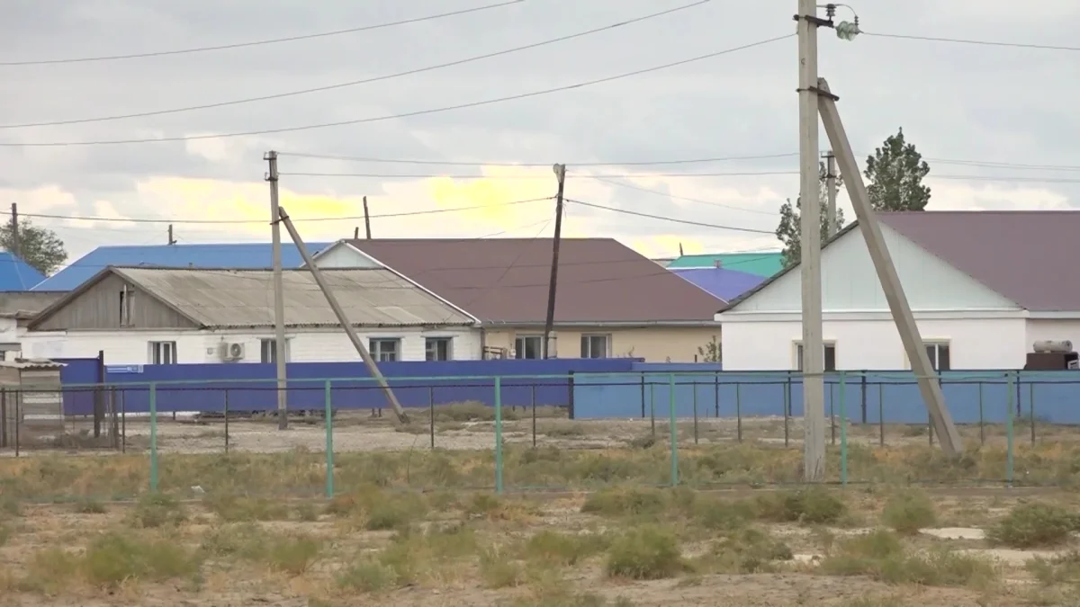 Атырау облысында ағайынды екі жігіт  ауылдасын атып кетті