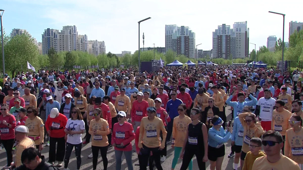 В Астане прошёл Charity Samruk Marathon: 250 млн тенге на кабинеты инклюзии