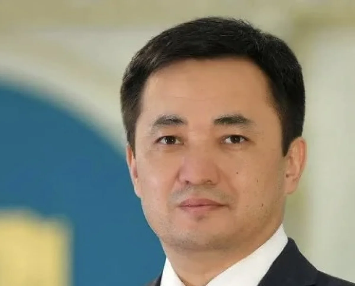Айбек Дадебай возглавил партию «Әділет»