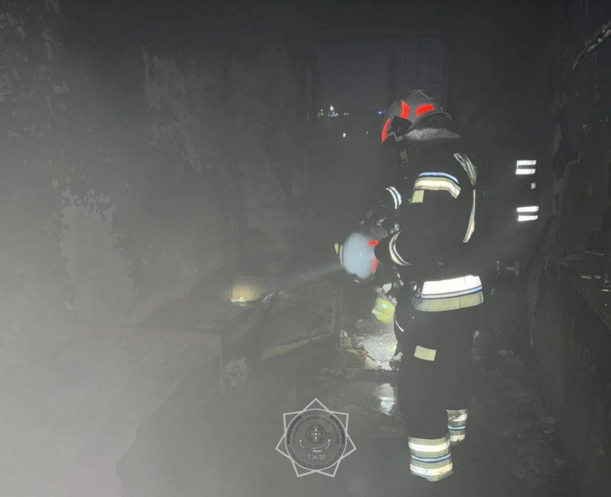 Өрт сөндірушілер тұрғын үйдегі өртті жедел сөндірді