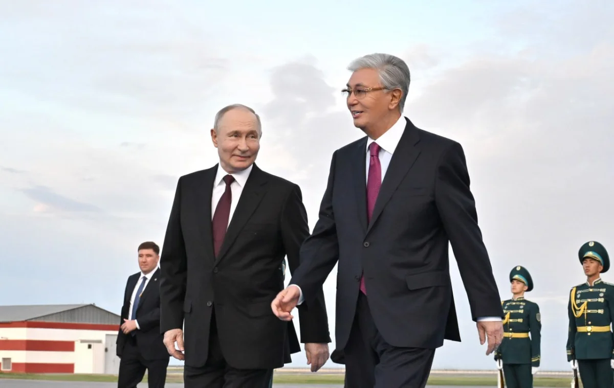 Владимир Путин прибыл в Казахстан