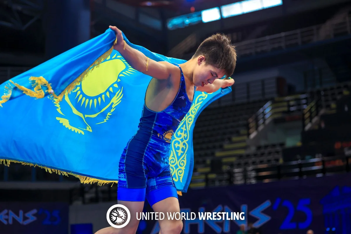 Первое золото Казахстана! Юный борец стал чемпионом Азии во Вьетнаме