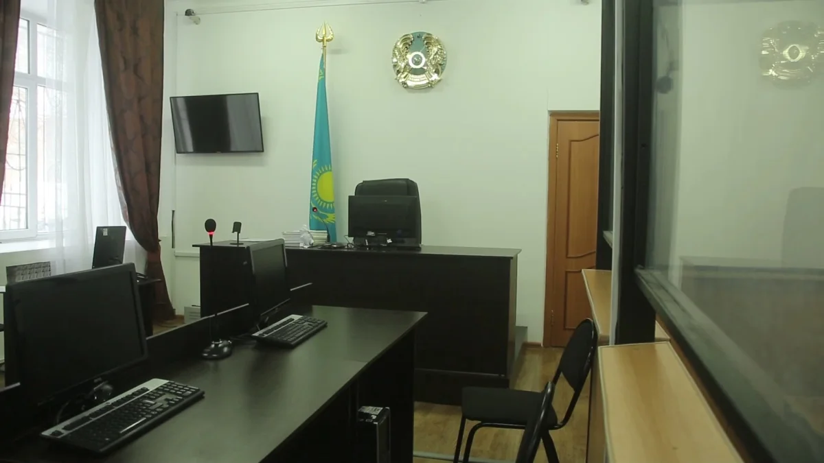 Жаңа заң күшіне енді: Енді шенеуніктер халықты тыңдауға міндетті