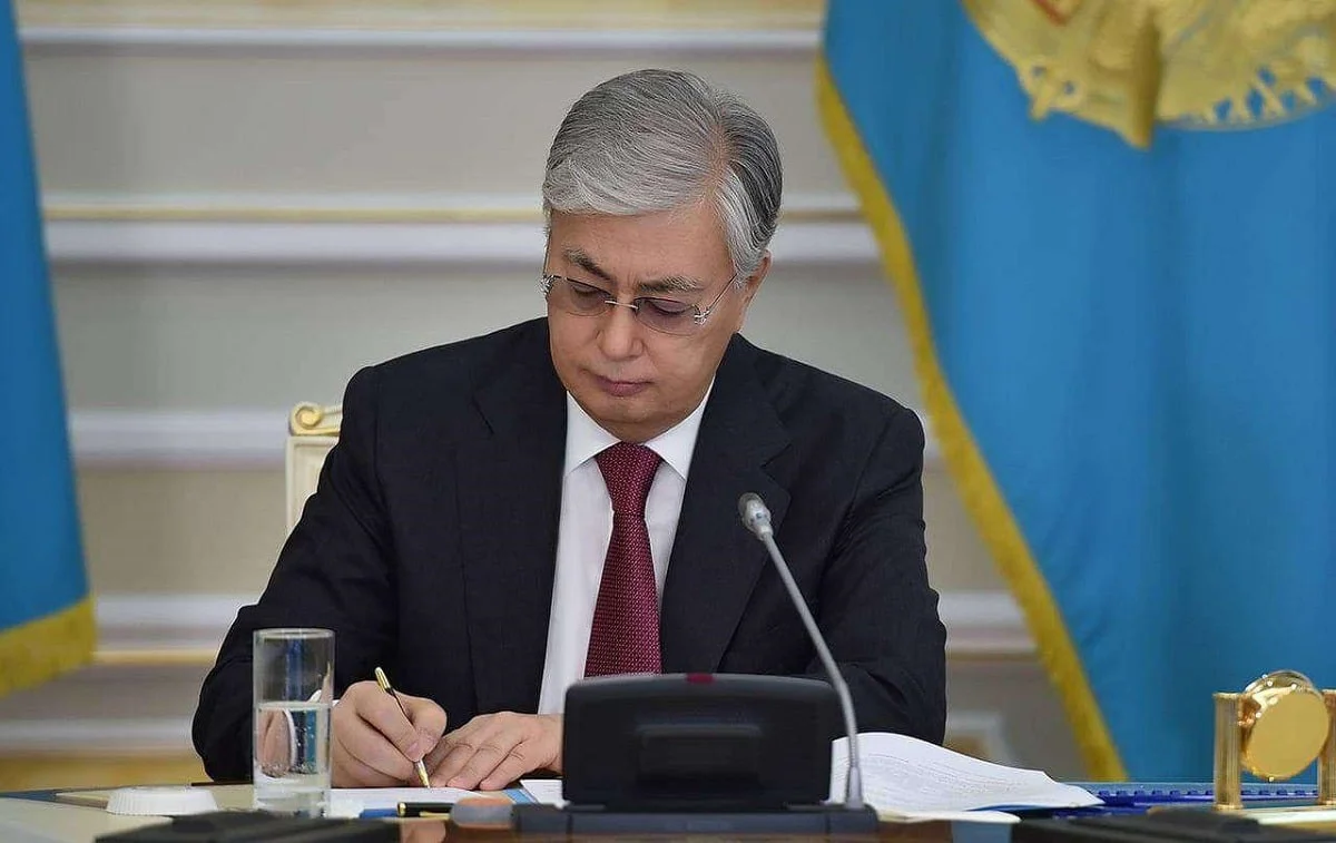 Президент подписал конституционные законы для реализации положений новой Конституции