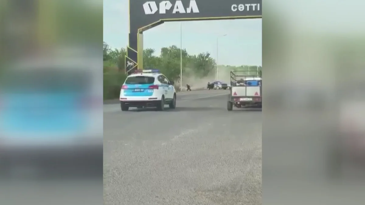 Әкесінің көлігін рұқсатсыз айдап кеткен оралдық жасөспірім жарық бағанына соғылды