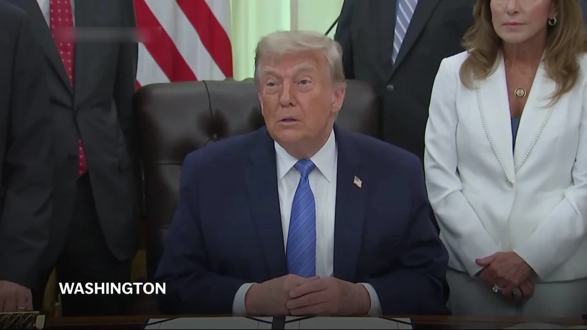 Трамп Иранға шабуылды үдете түспек
