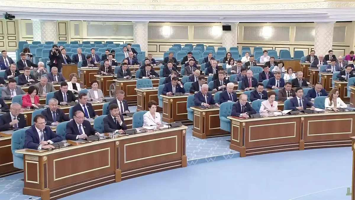 Парламентте ел қазынасының есебі талқыланды