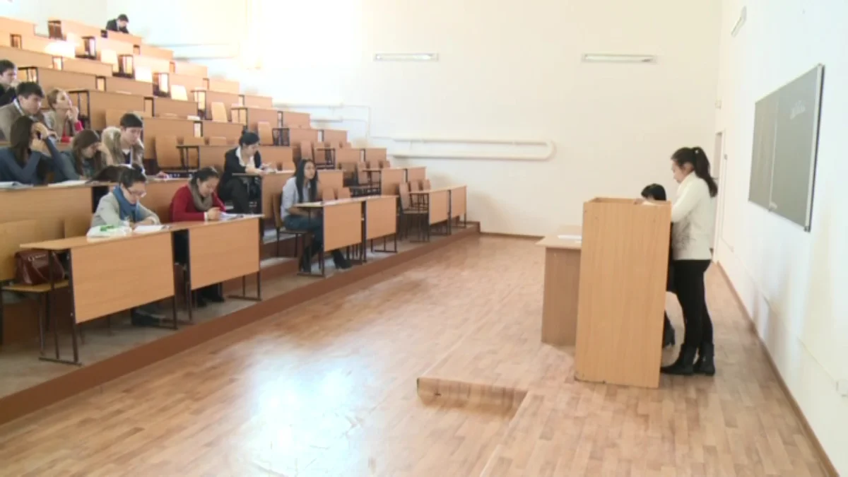 Жоғары оқу орнын аяқтағандар 1 қыркүйектен бастап жұмыс істеу керек