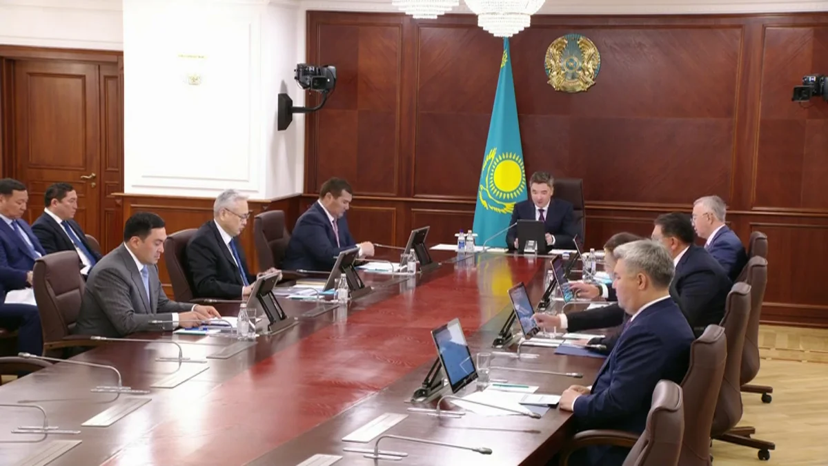 Минэнерго об экспорте бензина в Россию: Официальных обращений от Правительства РФ не поступало