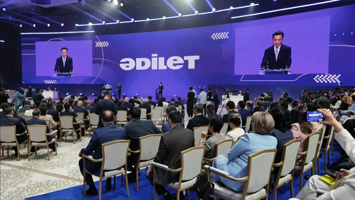 «Әділет» партиясының кезектен тыс III Съезінде азаматтармен байланысты нығайтуға және партия қызметін ұйымдастыруға арналған жаңа цифрлық шешімдер таныстырды
