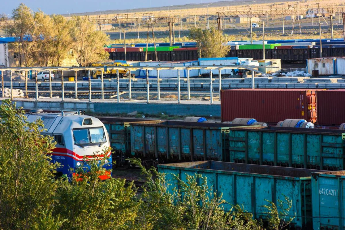 Казахстан и Китай увеличили объем грузоперевозок еще  на 9%