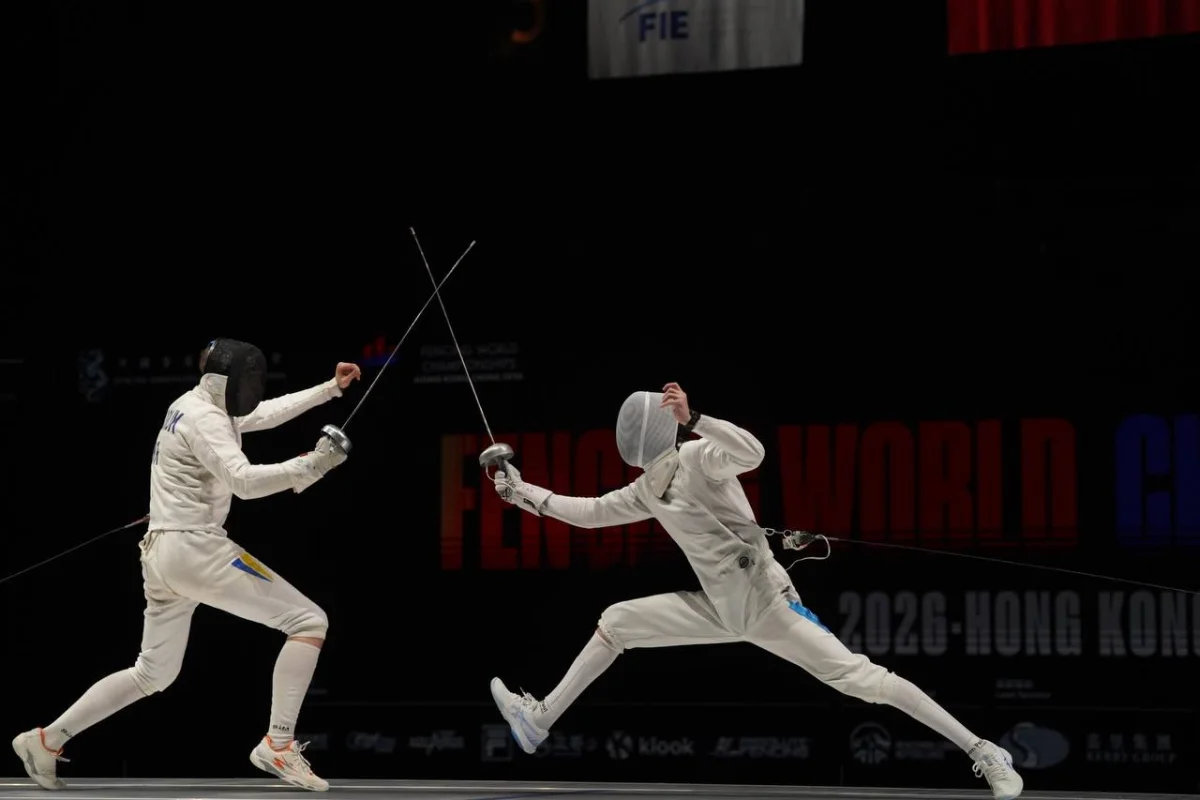 Историческое золото: Казахстан выиграл чемпионат мира по фехтованию