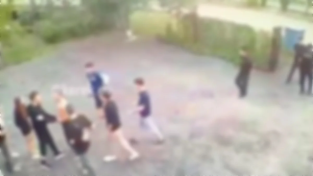 Павлодарда жасөпірімдер төбелесіп, біреуі ауруханаға түсті