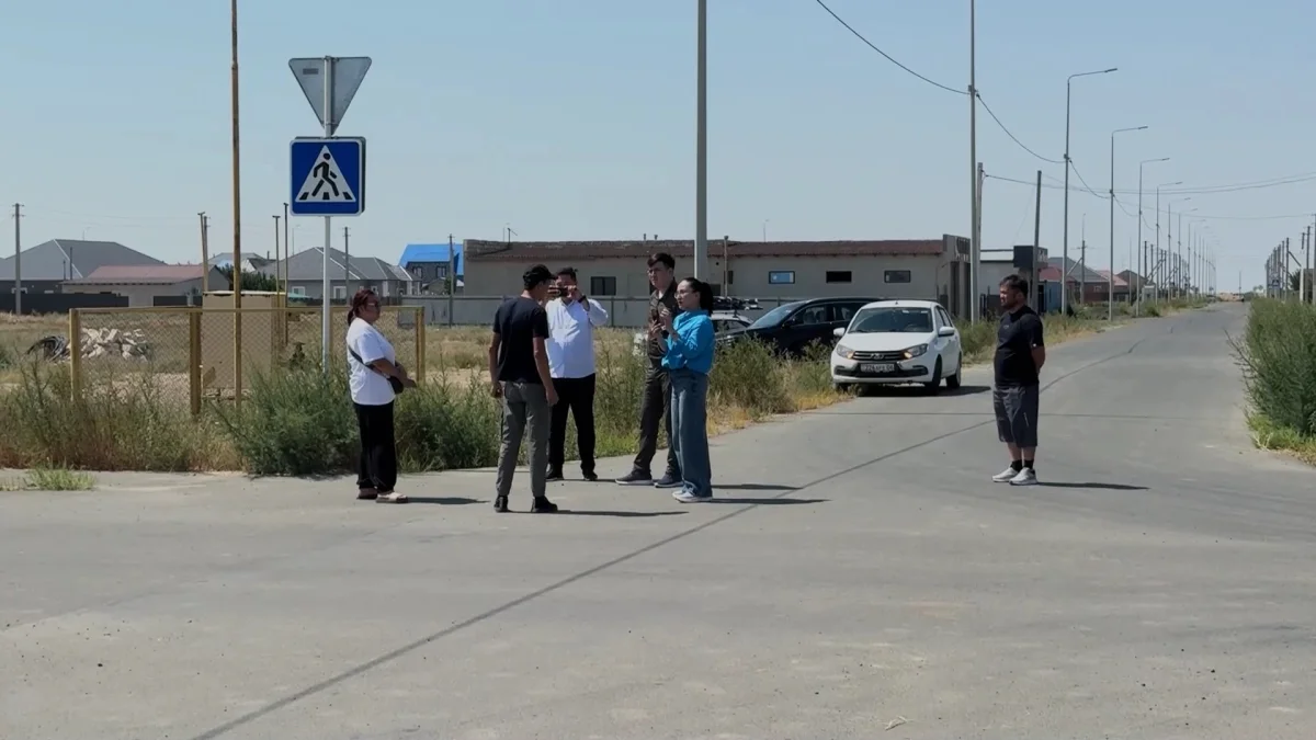 Атырауда ойын алаңынан келе жатқан қыз балаға тиіскен тұрғын іздестіріліп жатыр