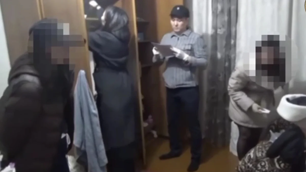 Павлодарда сәбиін сатпақ болған 24 жастағы келіншек сотталды