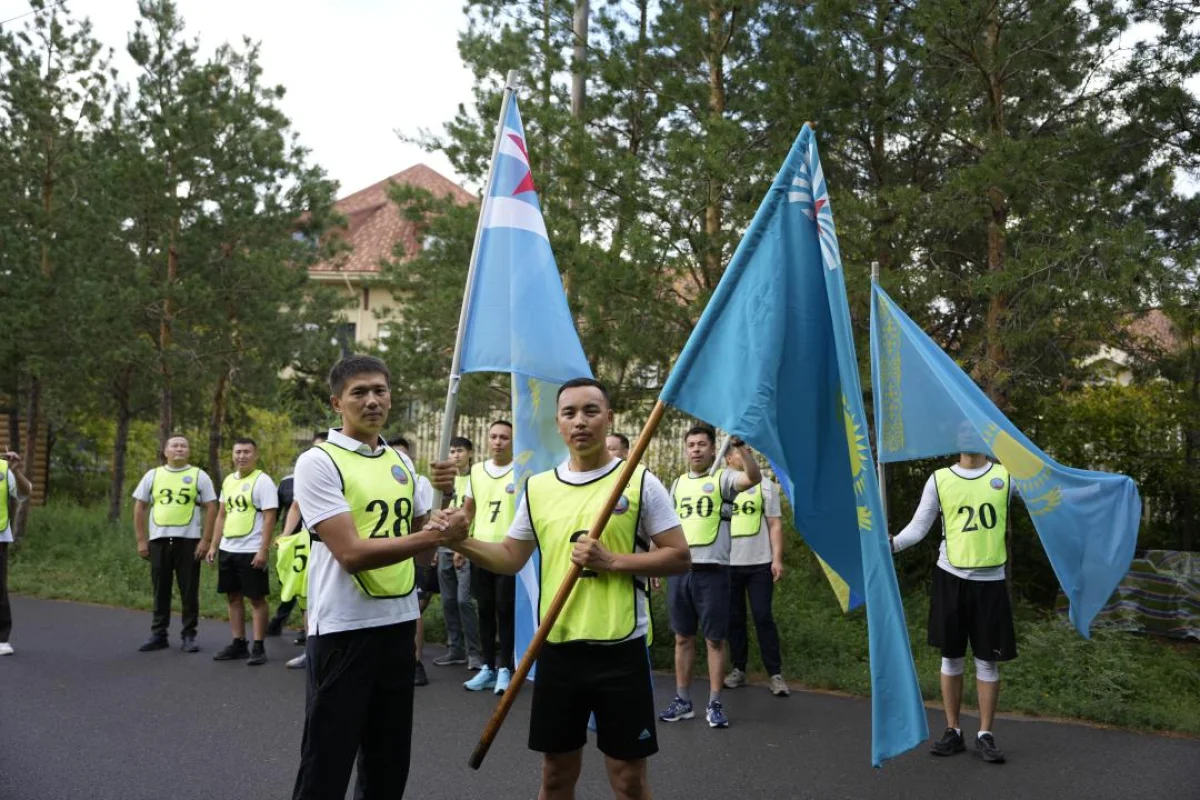 Астанада Әуе қорғанысы күштерінің әскери қызметшілері Спорт күнінде бес шақырымға жүгірді
